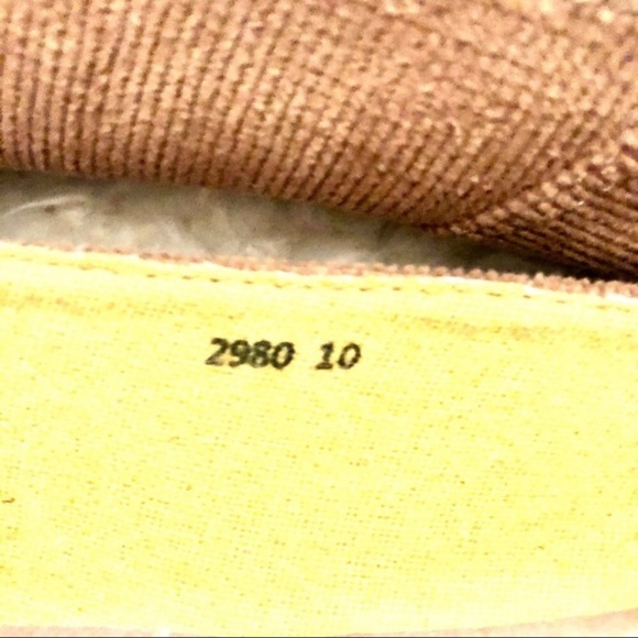 NWOT LE BUNNY BLEU Vegan Corduroy Slip On Loafer - Picture 7 of 9